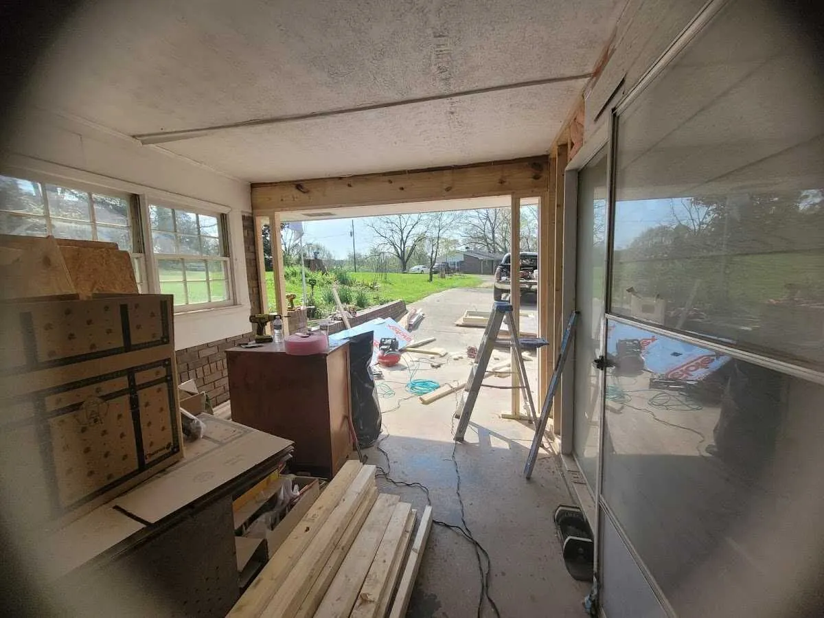 Air movers and dehumidifier for Drying & Dehumidification in Cottleville